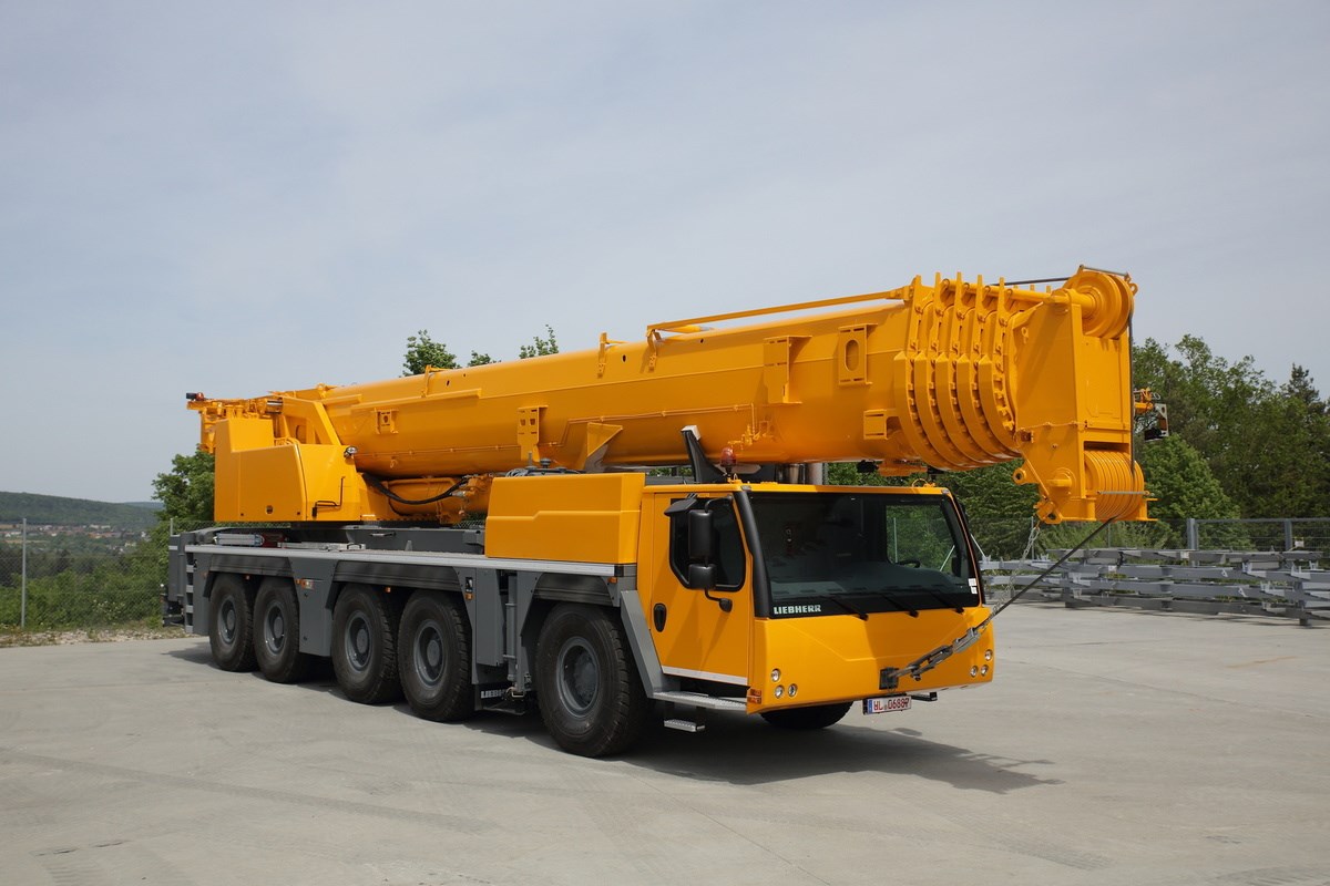 LIEBHERR LTM 1250-5.1 【リープヘル】 - estheticareclinic.com.pk